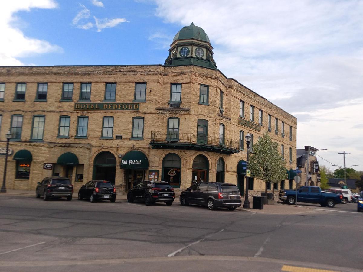 Hotel Bedford Ґодріч Екстер'єр фото