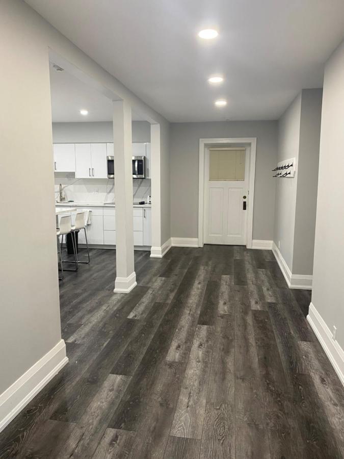 Hotel Bedford Ґодріч Екстер'єр фото